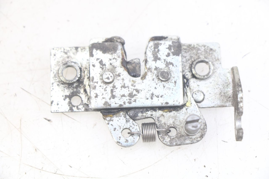 photo de CERRADURA DE ASIENTO YAMAHA XMAX X-MAX 125 (2006 - 2009) - Vista principal