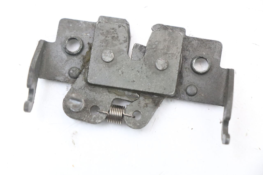 photo de CERRADURA DE ASIENTO YAMAHA X-MAX XMAX 125 (2010 - 2013) - Vista principal