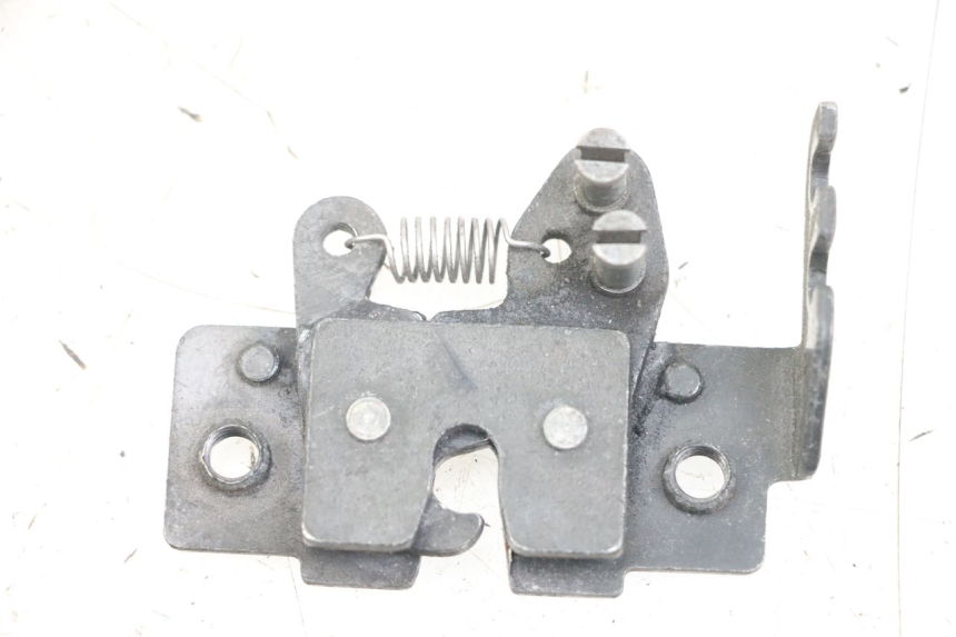 photo de CERRADURA DEL ASIENTO PIAGGIO X10 125 (2012 - 2017) - Vista principal