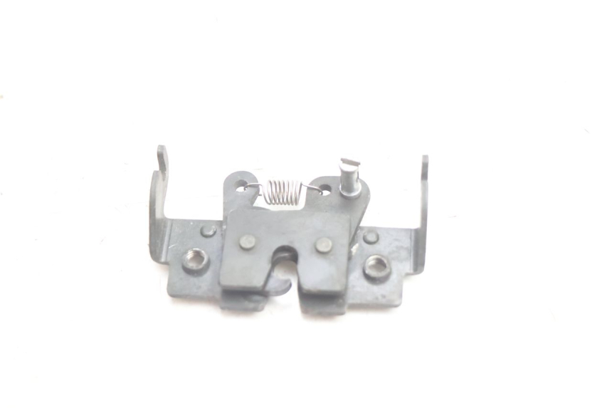 photo de CERRADURA DE ASIENTO PIAGGIO X9 EVOLUTION 125 (2003 - 2007) - Vista principal