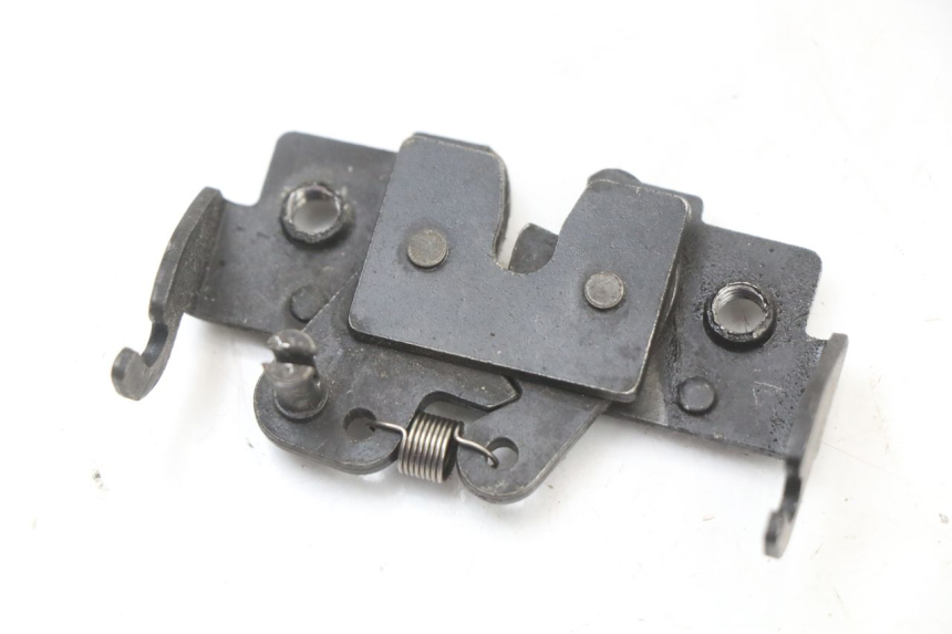 photo de CERRADURA DE ASIENTO PIAGGIO XEVO - X EVO 125 (2007 - 2017) - Vista principal