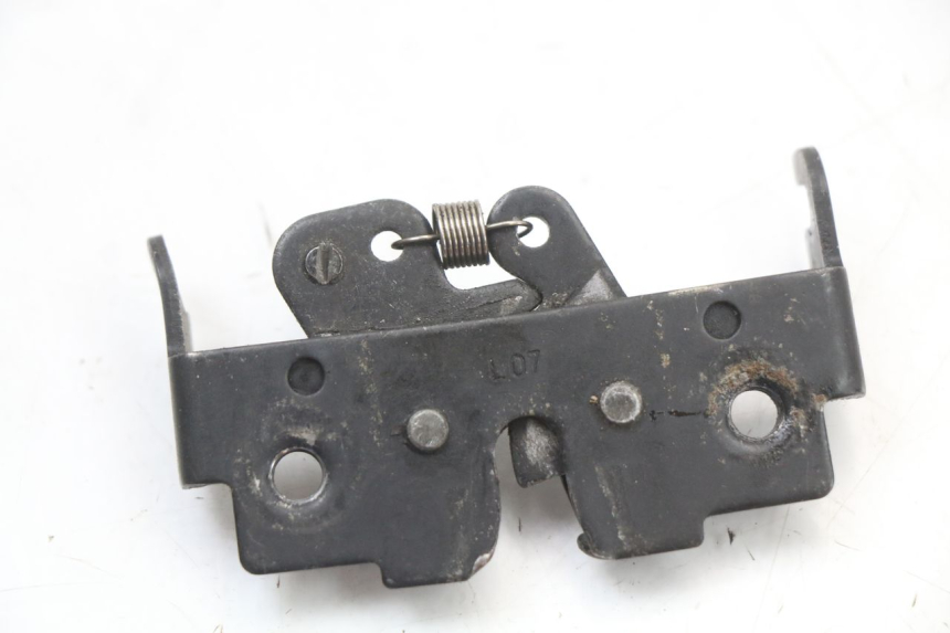 photo de CERRADURA DE ASIENTO PIAGGIO XEVO - X EVO 125 (2007 - 2017) - Detalle de la pieza