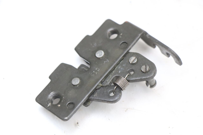 photo de CERRADURA DE ASIENTO PIAGGIO XEVO - X EVO 125 (2007 - 2017) - Otra perspectiva