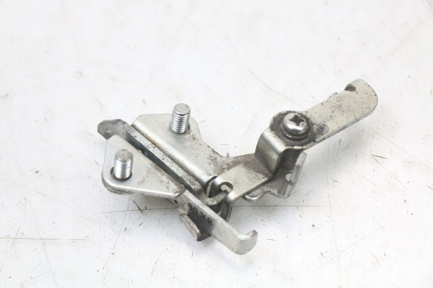 photo de CERRADURA DE ASIENTO YAMAHA FJR ABS 1300 (2006 - 2012) - Otra perspectiva