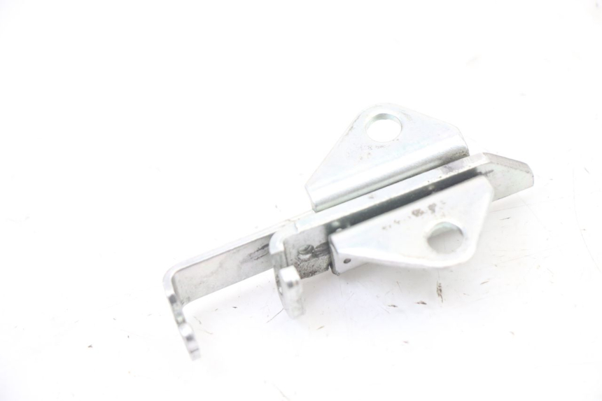 photo de CIERRE ASIENTO HOOK YAMAHA XJ6 600 (2008 - 2016) - Zoom estado de uso