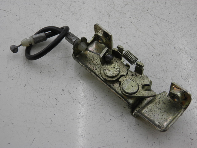 photo de CIERRE ASIENTO HOOK YIYING YY 125 T-10 125 (2006 - 2012) - Vista principal