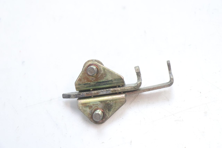photo de CIERRE ASIENTO HOOK YAMAHA YZF R GENESIS 750 (1993 - 1998) - Zoom estado de uso