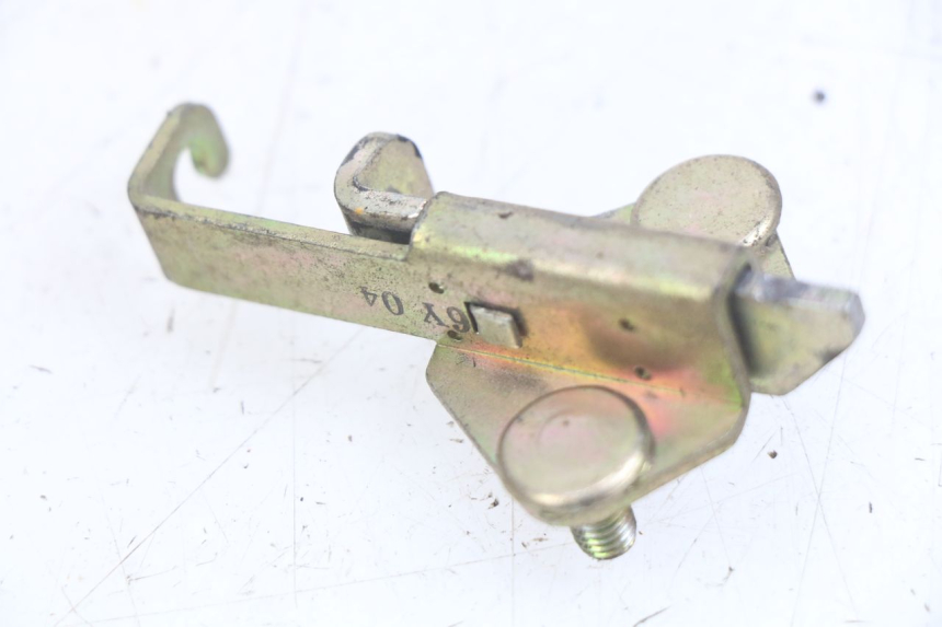 photo de CERRADURA DE ASIENTO YAMAHA YZF R THUNDERCAT 600 (1996 - 2003) - Zoom estado de uso