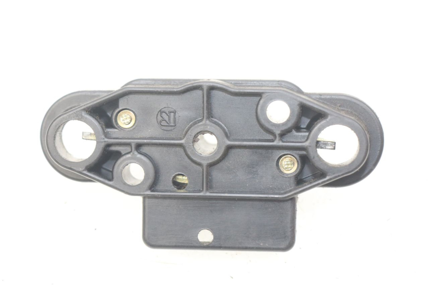 photo de CERRADURA DE ASIENTO KAWASAKI ZR7 ZR-7 S 750 (1999 - 2004) - Zoom estado de uso