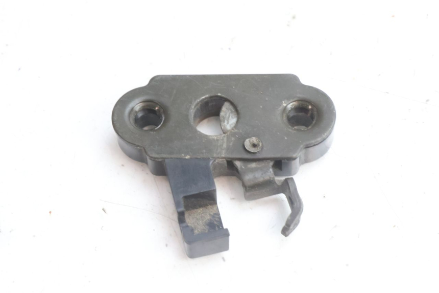 photo de CIERRE ASIENTO HOOK KAWASAKI ZZR 600 (1995 - 2004) - Detalle de la pieza