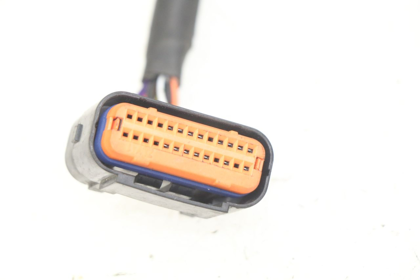 photo de SHIFTER PRO HONDA CB R 1000 (2018 - 2023) - Detalles de los puntos de fijación