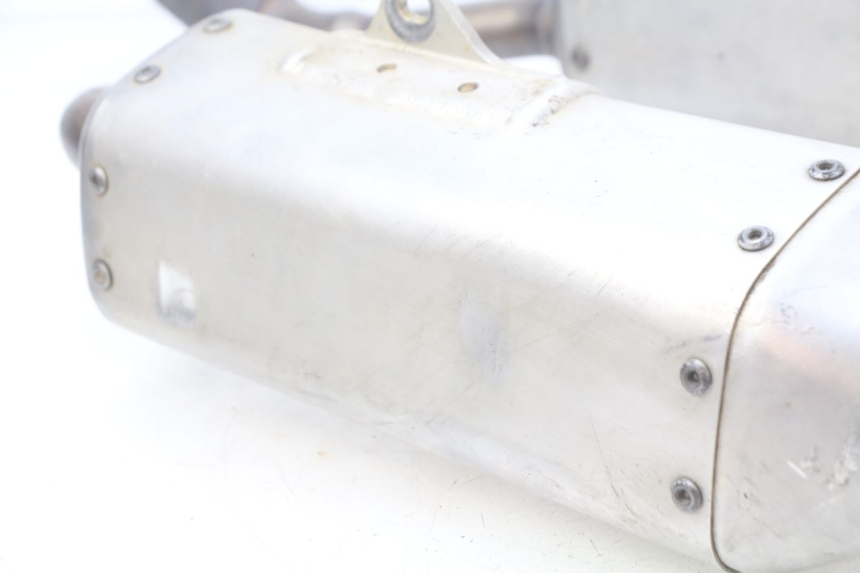 photo de ESCAPE HONDA CRF 250 (2016 - 2017) - Detalle de la pieza