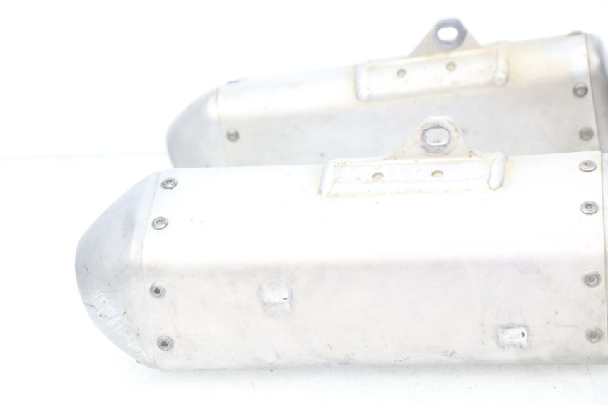 photo de ESCAPE HONDA CRF 250 (2016 - 2017) - Detalles de los puntos de fijación