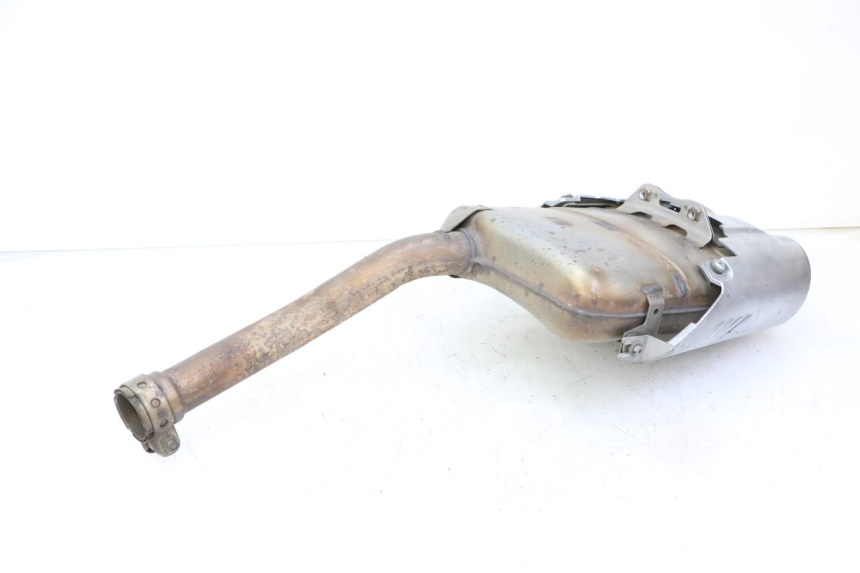 photo de ESCAPE YAMAHA FZ6 FAZER S2 600 (2007 - 2011) - Detalles de los puntos de fijación