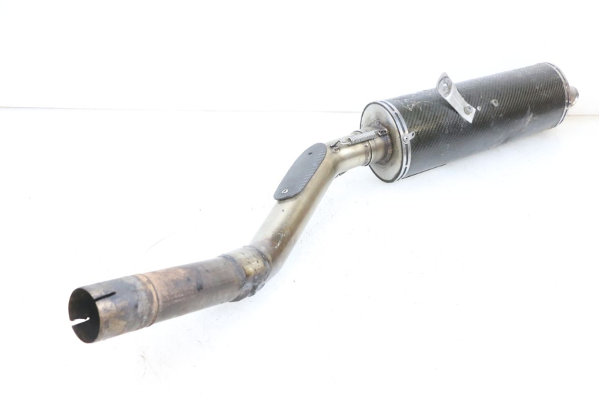 photo de ESCAPE KAWASAKI GPZ RX 1000 (1986 - 1988) - Enfoque en la estructura