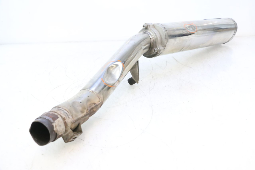 photo de ESCAPE SUZUKI GSF N BANDIT 1200 (2001 - 2005) - Detalles de los puntos de fijación