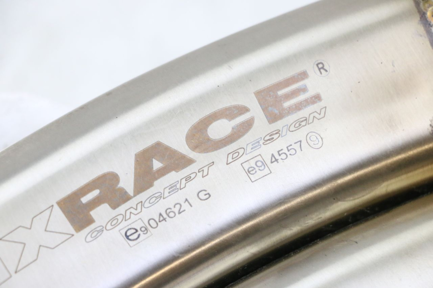 photo de ESCAPE SUZUKI GSR 750 (2011 - 2017) - Estado de la superficie y material