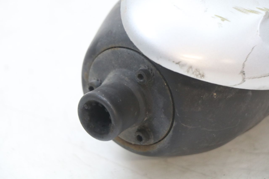 photo de ESCAPE PEUGEOT KISBEE 4T 50 (2018 - 2022) - Primer plano técnico