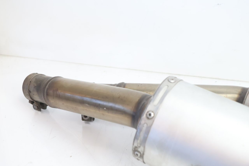 photo de ESCAPE DUCATI SS IE DS CARENEE 1000 (2002 - 2006) - Características distintivas