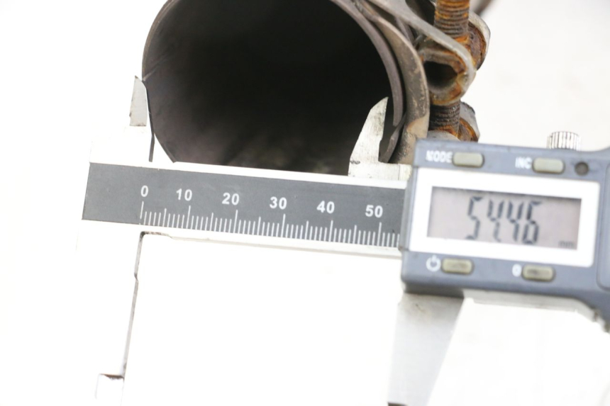 photo de ESCAPE SUZUKI GSX F GSXF 650 (2007 - 2015) - Detalle de la pieza