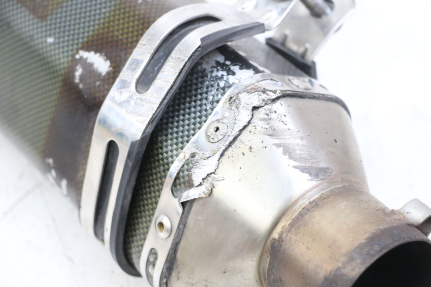 photo de ESCAPE SUZUKI SV S 650 (1999 - 2002) - Marcados y referencias originales