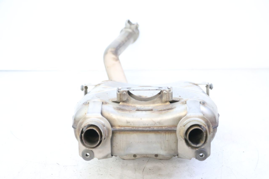 photo de ESCAPE YAMAHA FZ6 FAZER S2 600 (2007 - 2011) - Otra vista del artículo