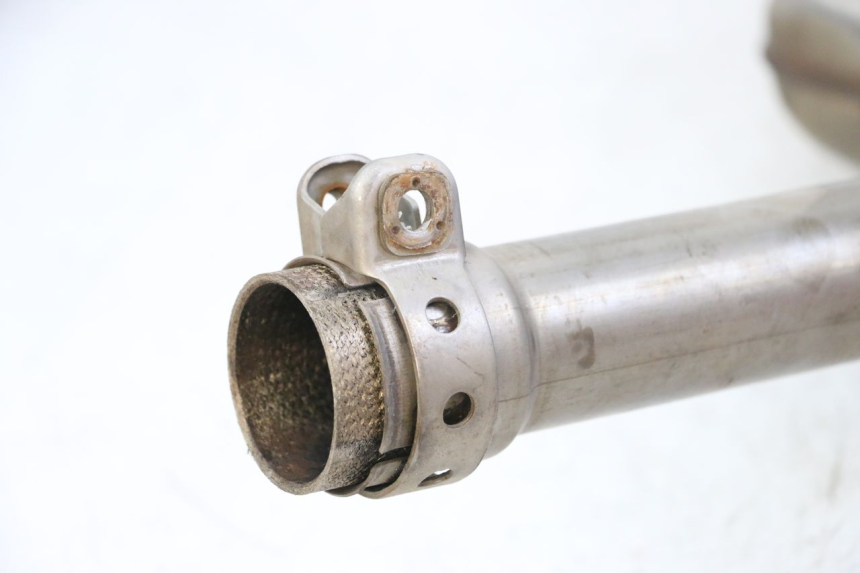 photo de ESCAPE YAMAHA FZ6 FAZER S2 600 (2007 - 2011) - Estado de la superficie y material