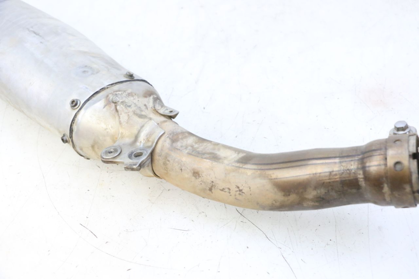 photo de ESCAPE YAMAHA YZ-F YZF 250 (2014 - 2018) - Detalle de la pieza