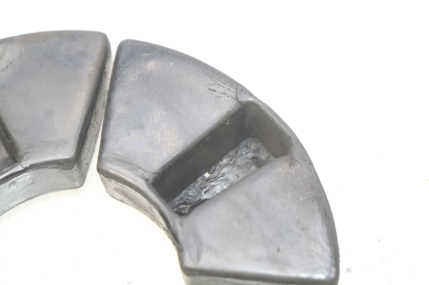 photo de SILENTBLOCK CORONA ROYAL ENFIELD BULLET CLASSIC 500 (2017 - 2020) - Zoom estado de uso