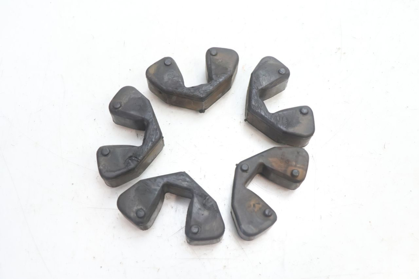 photo de KETTENRAD SILENTBLOCK SUZUKI GSR 600 (2005 - 2012) - Vista principal