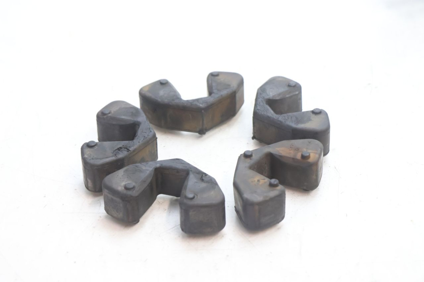 photo de KETTENRAD SILENTBLOCK SUZUKI GSR 600 (2005 - 2012) - Detalle de la pieza