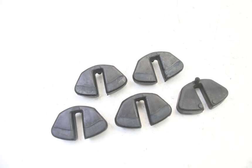 photo de KETTENRAD SILENTBLOCK SUZUKI SV S 650 (2003 - 2009) - Otra perspectiva