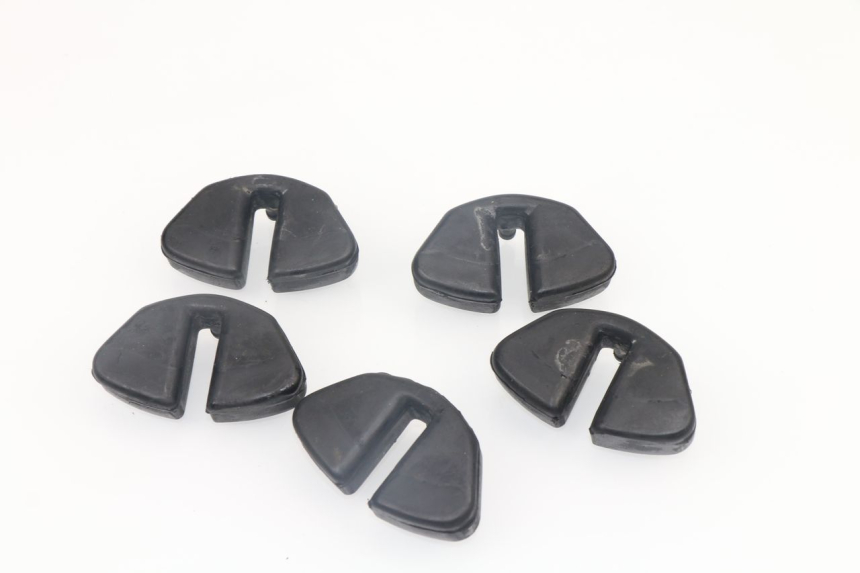 photo de KETTENRAD SILENTBLOCK SUZUKI SV S 650 (2003 - 2009) - Detalle de la pieza
