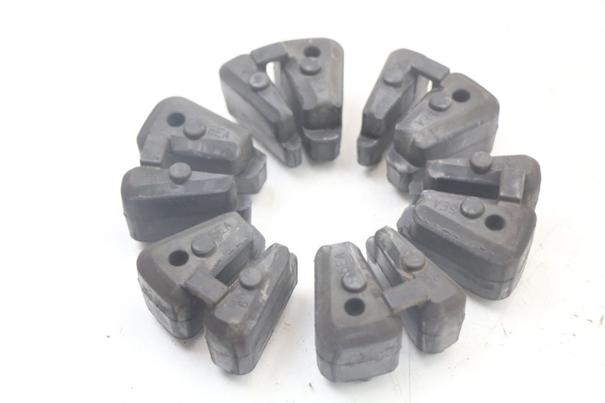 photo de SILENTBLOC CORONA YAMAHA TDM ABS 900 (2002 - 2014) - Detalle de la pieza