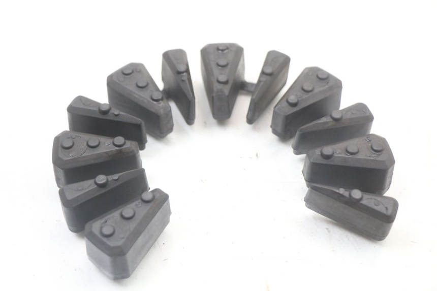 photo de KETTENRAD SILENTBLOCK YAMAHA FZ1 FAZER 1000 (2007 - 2009) - Detalle de la pieza