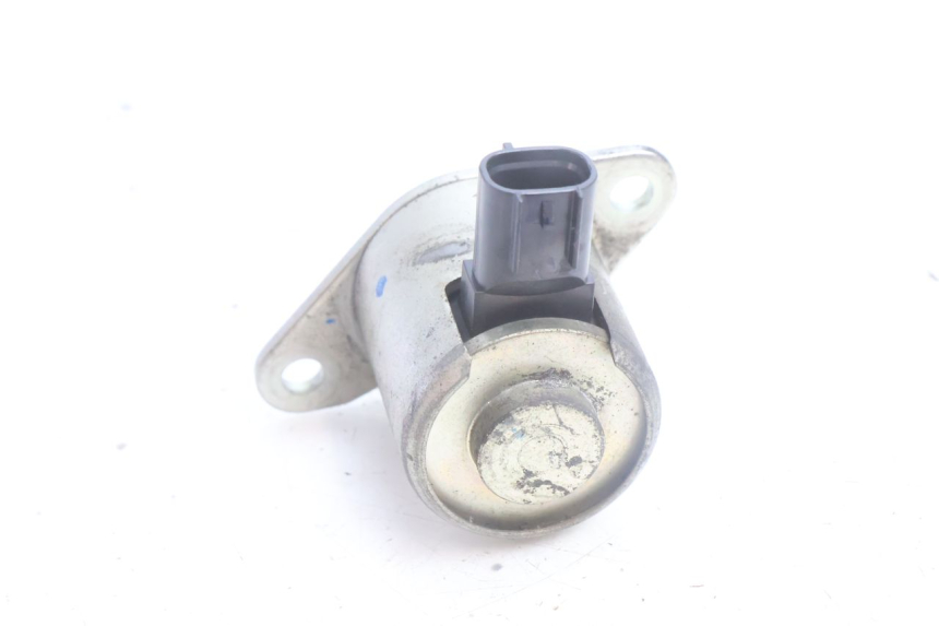 photo de SOLENOIDE DE DESCOMPRESIÓN AUTOMÁTICA YAMAHA N-MAX NMAX 125 (2021 - 2024) - Primer plano técnico