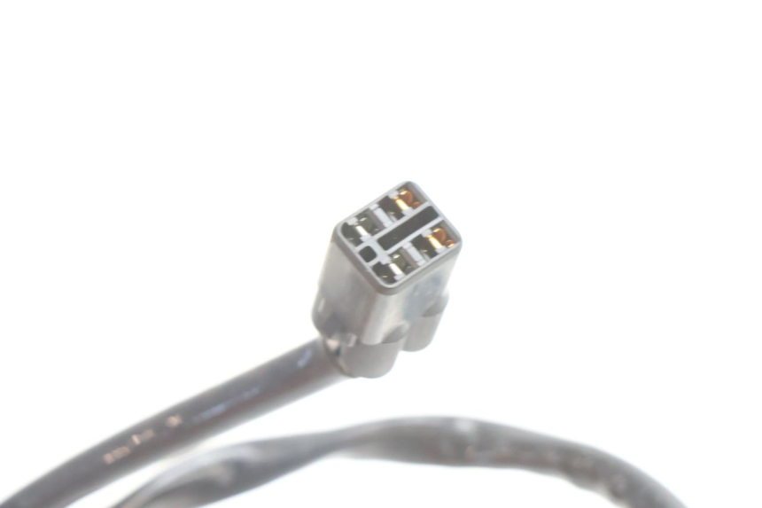 photo de SONDA LAMBDA YAMAHA FZ8 800 (2010 - 2016) - Primer plano técnico