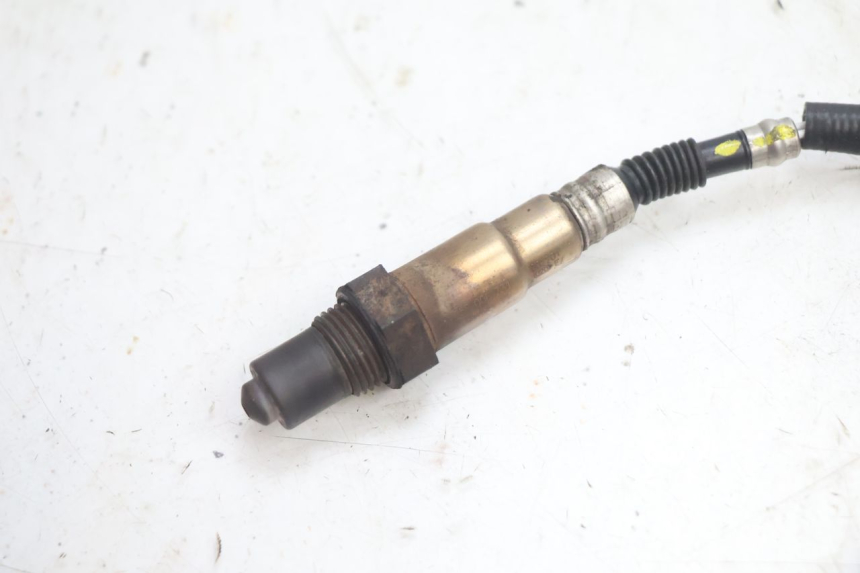 photo de SONDA LAMBDA GILERA GP 800 (2007 - 2013) - Detalle de la pieza