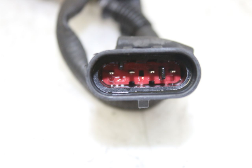 photo de SONDA LAMBDA PIAGGIO MP3 RL 250 (2006 - 2010) - Otra perspectiva