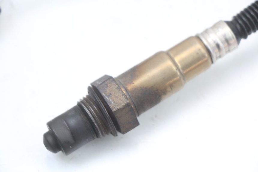 photo de SONDA LAMBDA MOTO GUZZI NORGE 8V GT 1200 (2011 - 2016) - Zoom estado de uso