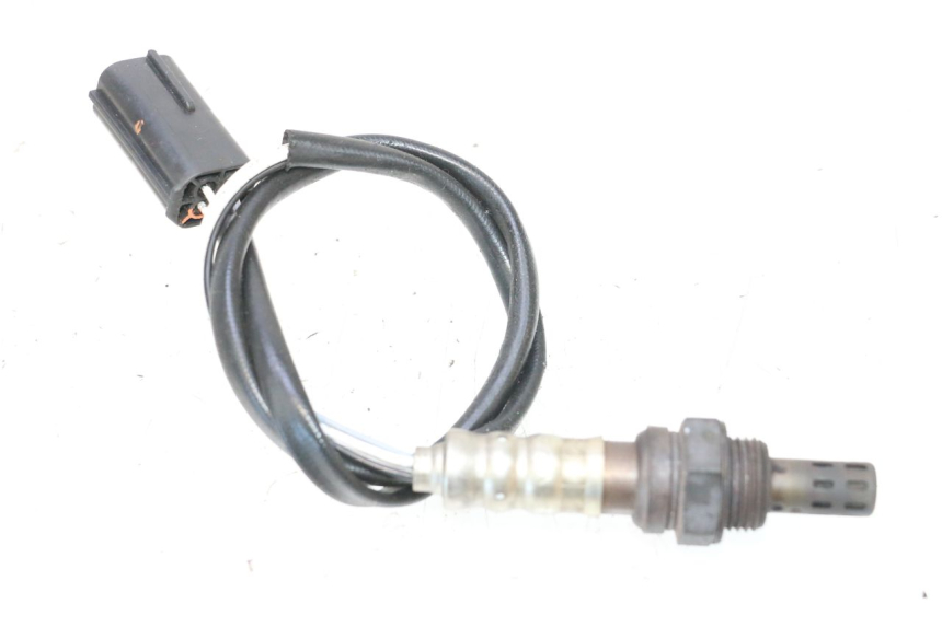 photo de SONDA LAMBDA PEUGEOT SATELIS COMPRESSOR K15 125 (2006 - 2009) - Primer plano técnico