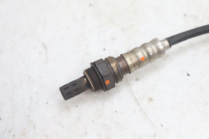 photo de SONDA LAMBDA PEUGEOT SATELIS 125 (2013 - 2018) - Detalle de la pieza