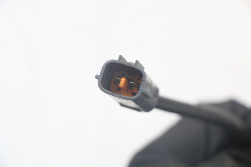 photo de SONDA LAMBDA YAMAHA TDM ABS 900 (2002 - 2014) - Otra perspectiva