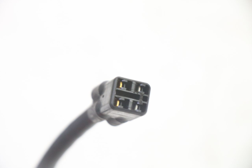 photo de SONDA LAMBDA YAMAHA X-MAX XMAX 125 (2010 - 2013) - Primer plano técnico