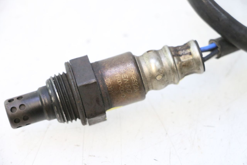 photo de SONDA LAMBDA YAMAHA XMAX X-MAX 125 (2006 - 2009) - Primer plano técnico