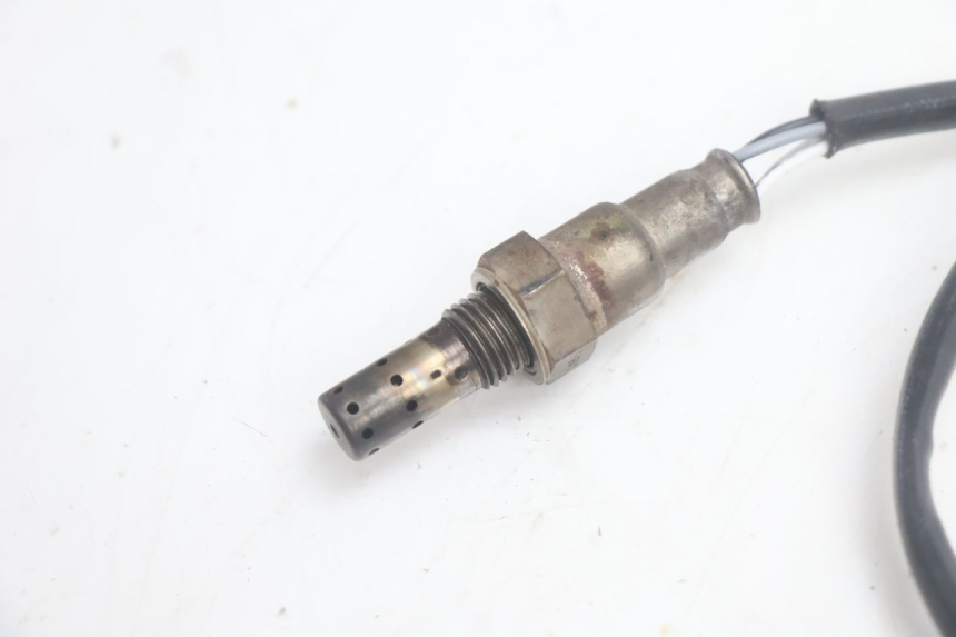 photo de SONDA LAMBDA HONDA XLV VARADERO 125 (2007 - 2012) - Primer plano técnico
