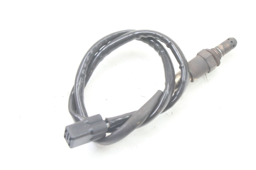 photo de SONDA LAMBDA YAMAHA XJ6 600 (2008 - 2016) - Primer plano técnico