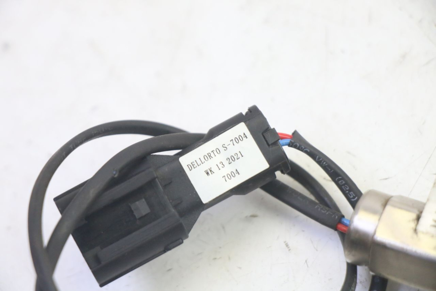 photo de SENSOR DE PRESIÓN DE AIRE KYMCO AGILITY 4T 50 (2018 - 2022) - Primer plano técnico