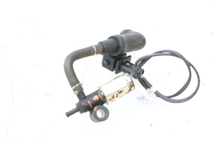 photo de SENSOR DE PRESIÓN DE AIRE KYMCO AGILITY 4T 50 (2018 - 2022) - Primer plano técnico
