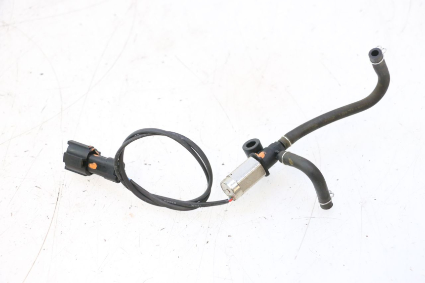 photo de SENSOR DE PRESIÓN DE AIRE KYMCO AGILITY 4T 50 (2018 - 2022) - Primer plano técnico